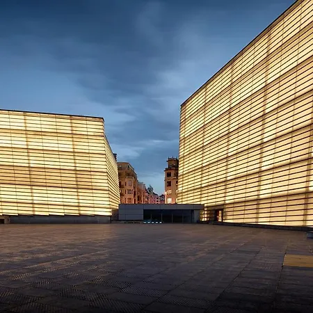 La Zurri Near Kursaal Appartement