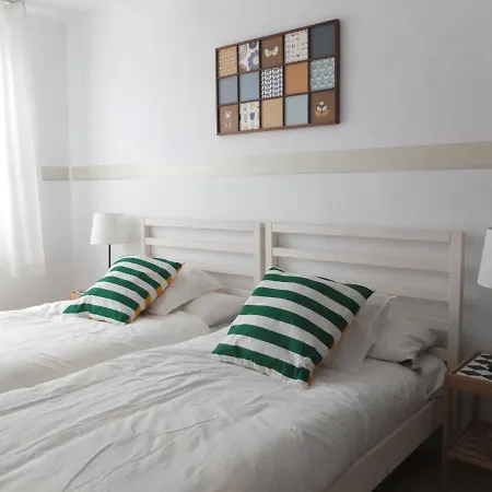 La Zurri Near Kursaal