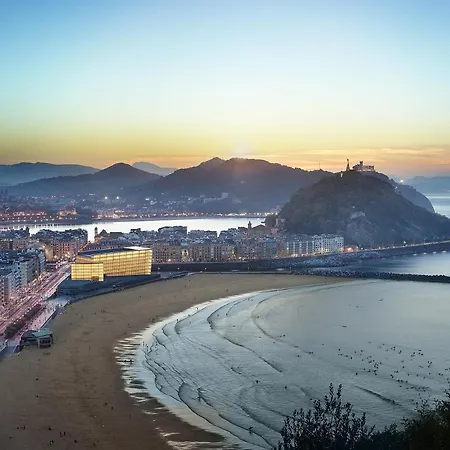 Apartament La Zurri Near Kursaal San Sebastián